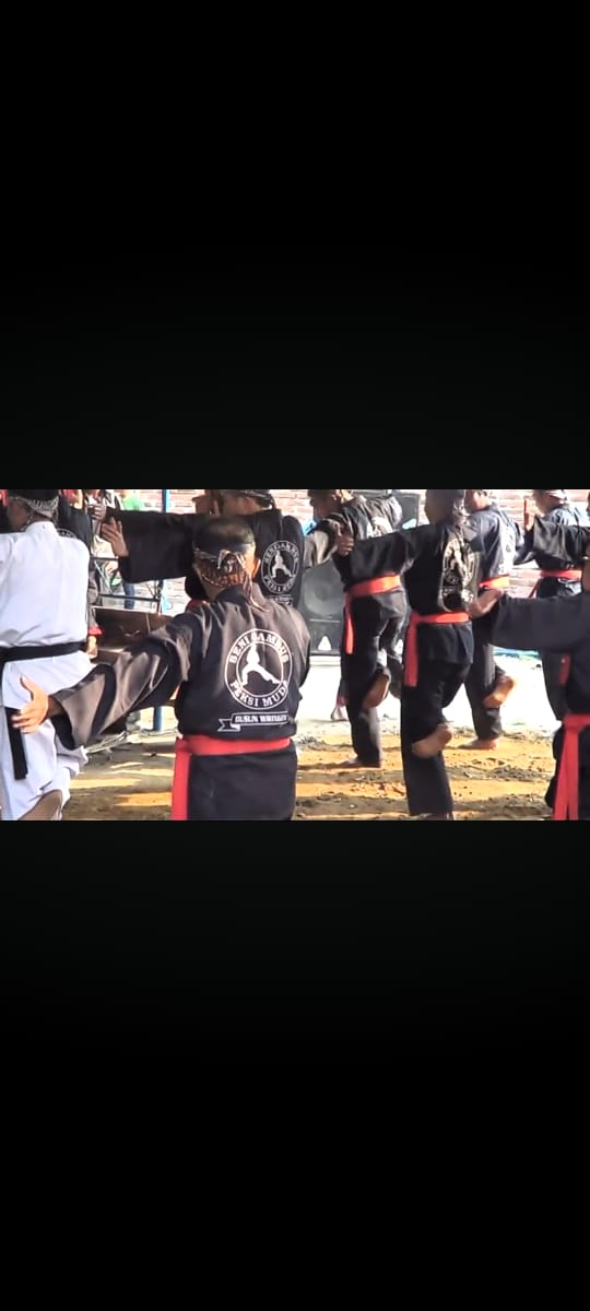 Tari Lengger 3